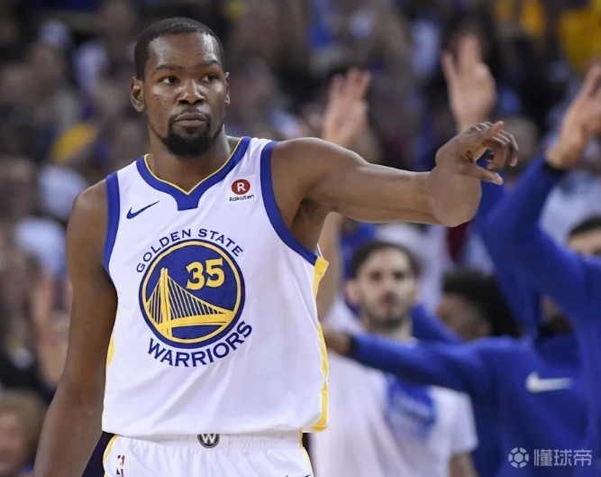 JIUYOU-杜兰特迎来十二赛季出色发挥，皇家马德里观众热烈欢呼！