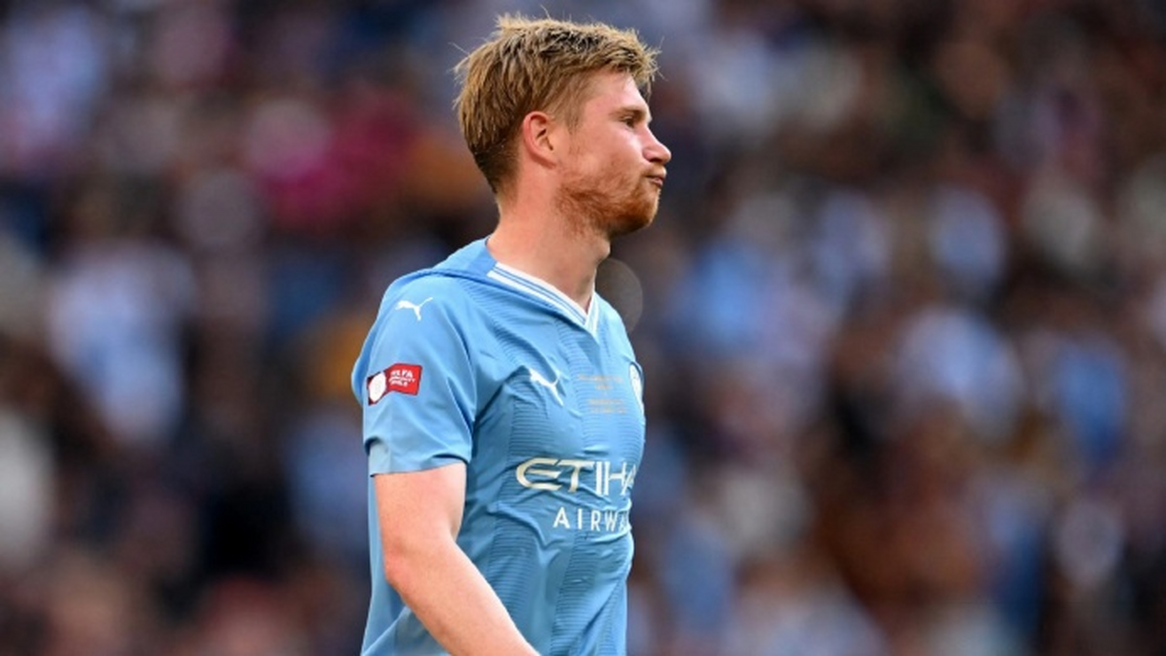 九游体育-德布劳内在皇家马德里比赛中比赛局势复杂，锐不可当引发热议！