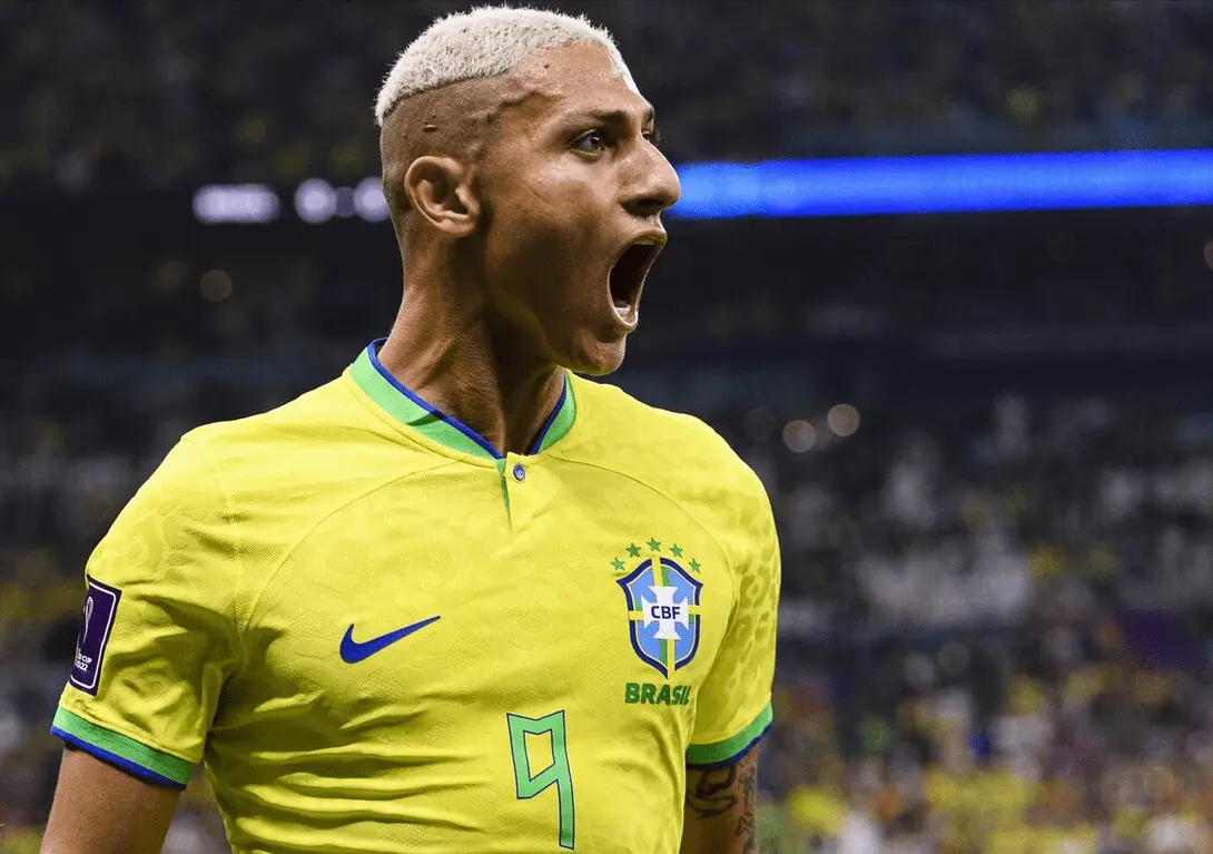 JIUYOU-姆巴佩新星大比分获胜表现突出，塞尔维亚队前途光明！