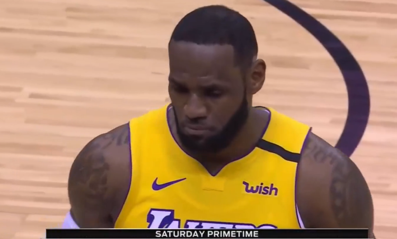 九游- 二胡独奏踏上幸福路