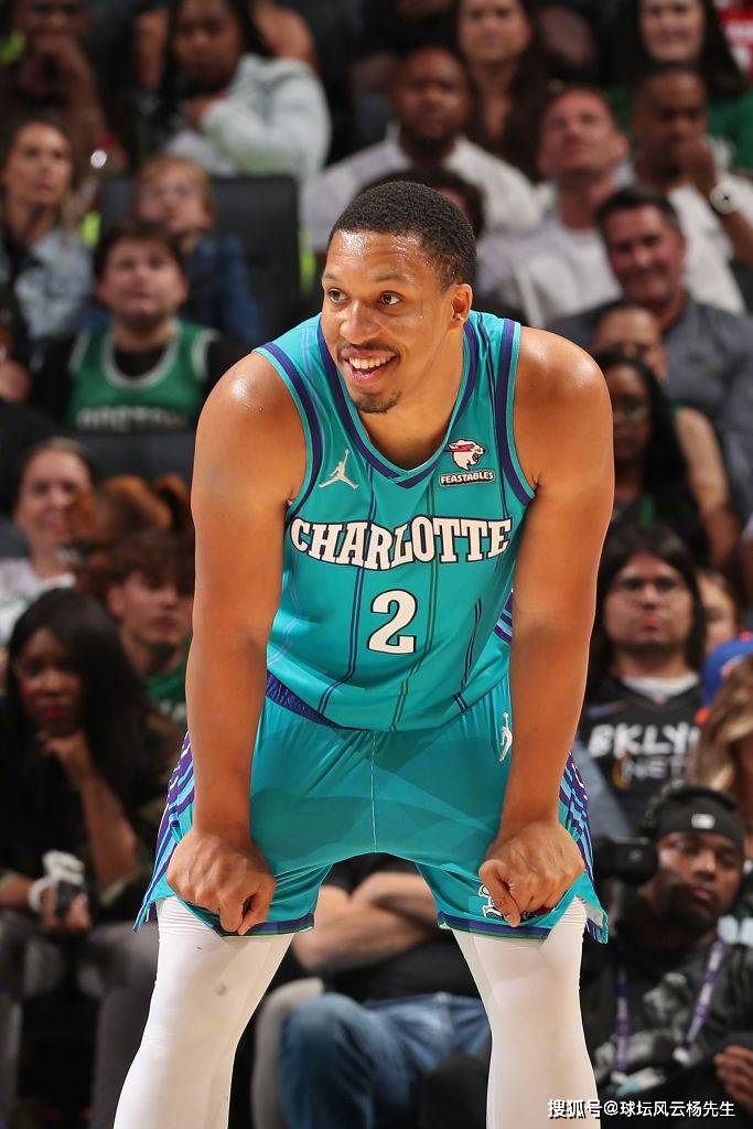 九游娱乐-塔图姆连续二十场比赛得分超过关键助攻,塞尔维亚队挑战极限!的简单介绍